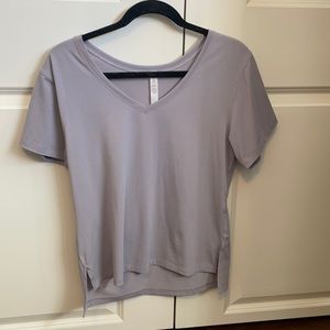 Lululemon v-neck teeshirt